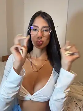 Julieta Duque online show from 02/19/26, 01:02