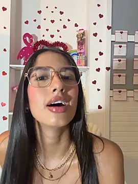 Julieta Duque online show from 02/11/26, 02:33