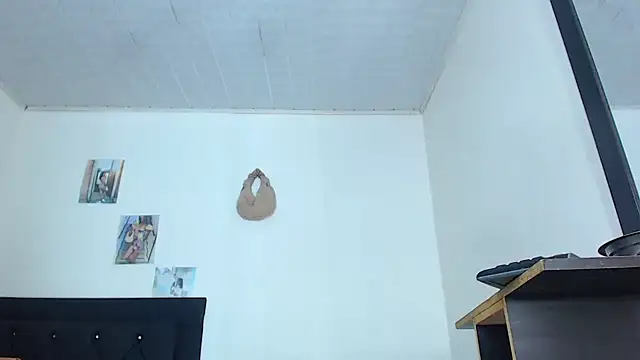 violettath online show from 10/19/25, 08:50