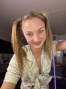 Mally Say online show from 03/10/26, 06:01