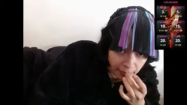 Acelinrose online show from 10/08/25, 12:07