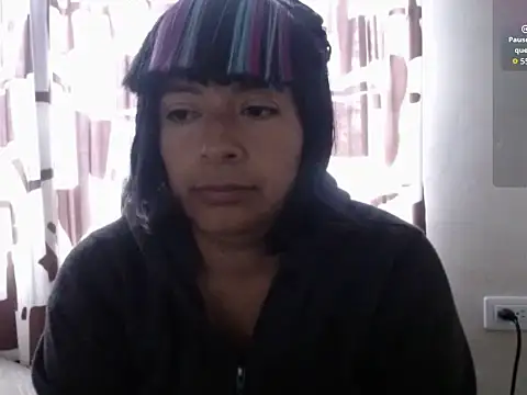 Snapshot of Acelinrose chatting on 06/04/26, 12:43 Acelinrose online show from 06/04/26, 12:43