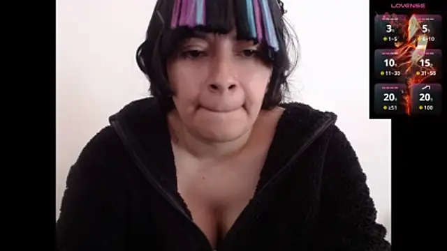 Acelinrose online show from 11/12/25, 01:59