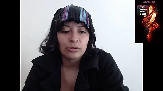 Acelinrose online show from 10/29/25, 07:57