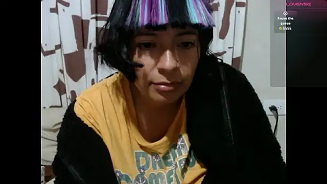 Snapshot of Acelinrose chatting on 07/14/26, 02:05 Acelinrose online show from 07/14/26, 02:05