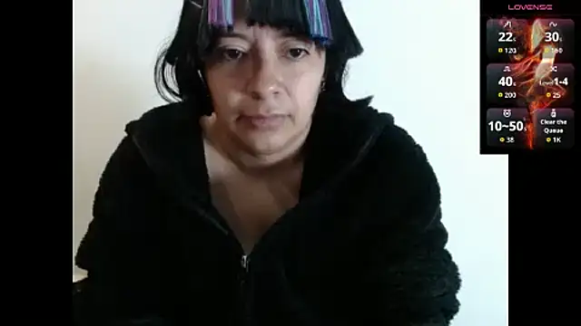 Acelinrose online show from 10/11/25, 10:27