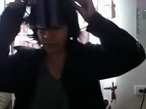 Acelinrose online show from 04/10/26, 12:23