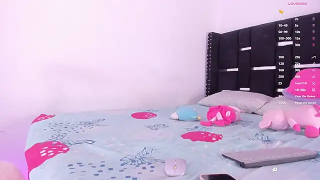 DAYANNAVELEZ online show from 02/24/26, 10:54