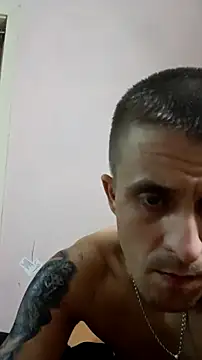 Snapshot of Adidas7217 chatting on 09/21/25, 02:39 Adidas7217 online show from 09/21/25, 02:39