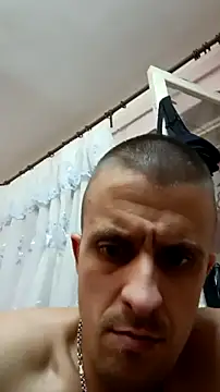 Adidas7217 online show from 11/18/25, 08:01