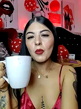 Snapshot of ValeNiitaLuv chatting on 02/15/26, 05:19 ValeNiitaLuv online show from 02/15/26, 05:19