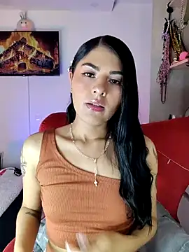 ValeNiitaLuv online show from 04/08/26, 05:20