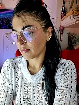 ValeNiitaLuv online show from 04/04/26, 05:58