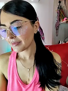 ValeNiitaLuv online show from 04/06/26, 04:46