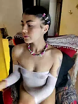 ValeNiitaLuv online show from 06/25/26, 12:41