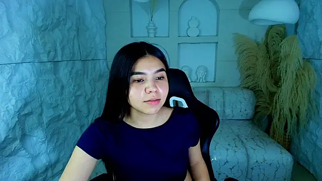 ambarina r online show from 11/14/25, 02:59