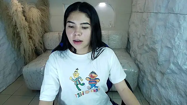 ambarina r online show from 09/26/25, 03:13