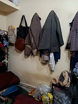 chunkyguy98 online show from 11/25/25, 03:51