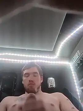 Snapshot of Bigdicktrucker26 chatting on 09/25/25, 11:49 Bigdicktrucker26 online show from 09/25/25, 11:49