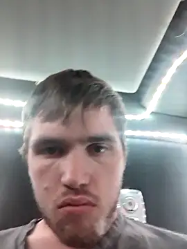 Snapshot of Bigdicktrucker26 chatting on 09/22/25, 09:54 Bigdicktrucker26 online show from 09/22/25, 09:54