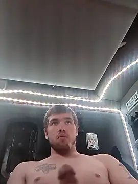 Snapshot of Bigdicktrucker26 chatting on 09/27/25, 12:28 Bigdicktrucker26 online show from 09/27/25, 12:28