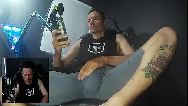 Juan Mysterious Hammer online show from 12/21/25, 05:58