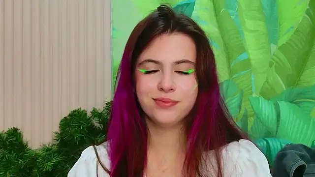 Akira Halls online show from 12/21/25, 08:31