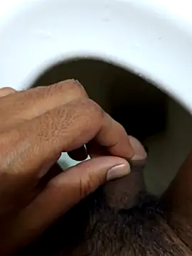 Sumitx007 online show from 11/18/25, 05:44