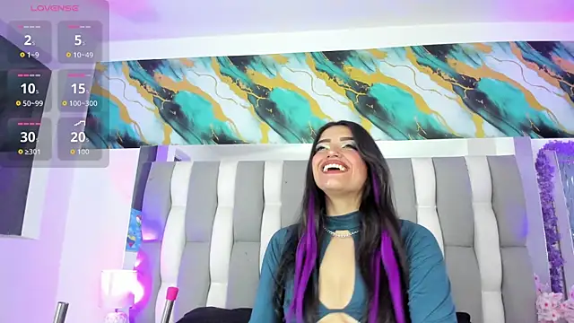 IsaDiiaz online show from 04/03/26, 05:14