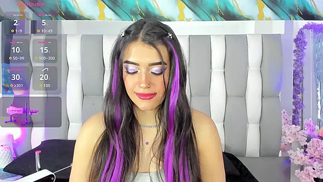 IsaDiiaz online show from 04/09/26, 04:58