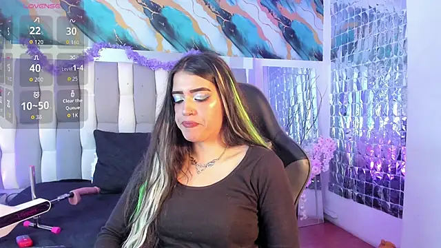 IsaDiiaz online show from 05/14/26, 05:04