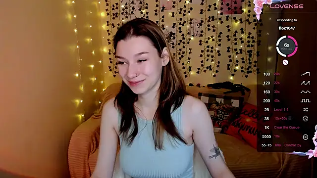 LinaBlossom  online show from 11/02/25, 03:00