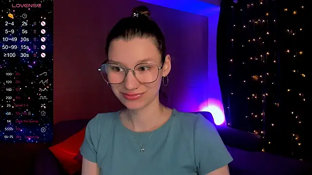 LinaBlossom  online show from 03/22/26, 08:38