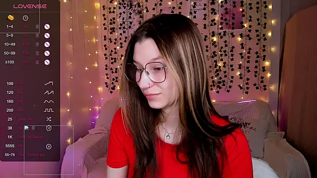 LinaBlossom  online show from 01/15/26, 09:23