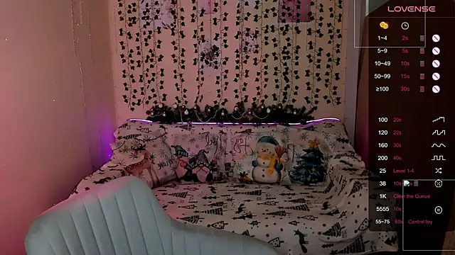 LinaBlossom  online show from 12/22/25, 08:25