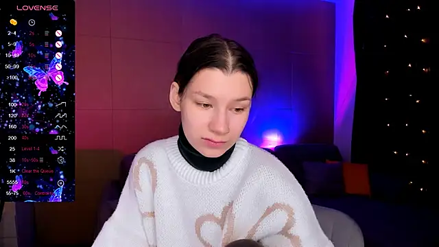 LinaBlossom  online show from 02/25/26, 02:12