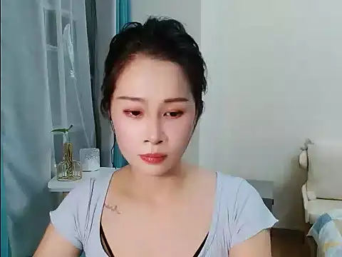 Snapshot of cfxc0317 chatting on 10/02/25, 12:41 cfxc0317 online show from 10/02/25, 12:41