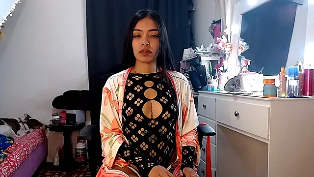 pocahot222 online show from 10/13/25, 09:49