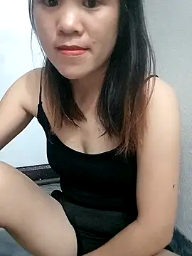 Snapshot of Norah-h chatting on 09/21/25, 02:44 Norah-h online show from 09/21/25, 02:44