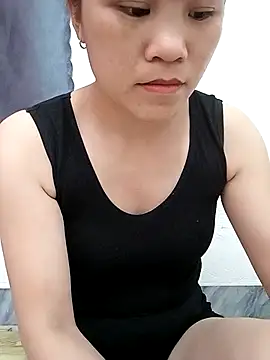 Norah-h online show from 04/11/26, 02:43