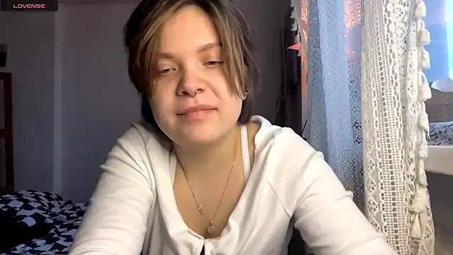 SabrinaFolts online show from 10/20/25, 02:17