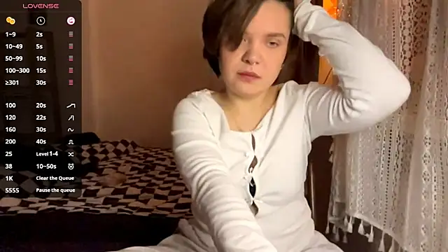 SabrinaFolts online show from 10/24/25, 05:34