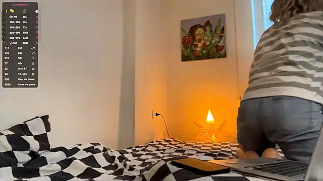 SabrinaFolts online show from 12/17/25, 09:03