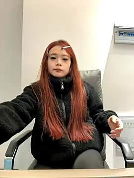 YY-27 online show from 11/29/25, 09:20