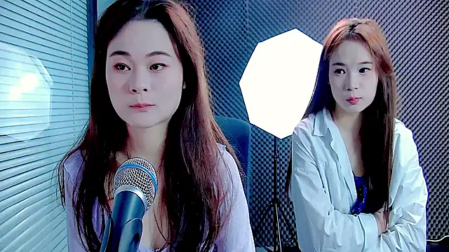 YY-27 online show from 09/24/25, 10:11