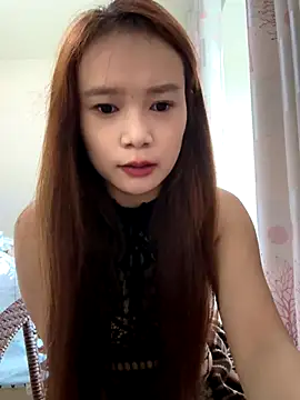 YY-27 online show from 10/29/25, 03:16