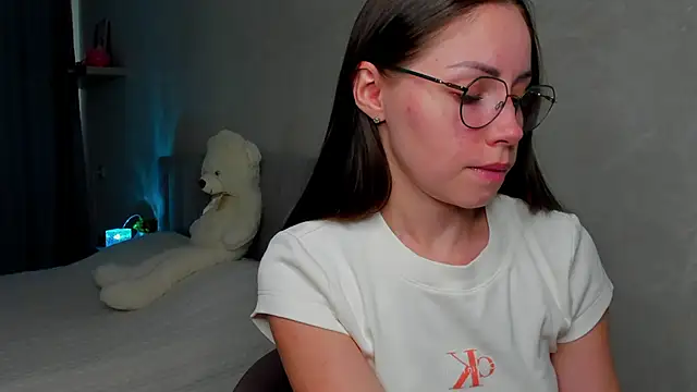 Snapshot of fun_nd_bun chatting on 06/30/26, 01:00 fun nd bun online show from 06/30/26, 01:00