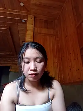 Snapshot of Suzuki_see chatting on 09/24/25, 07:04 Suzuki see online show from 09/24/25, 07:04