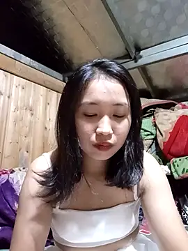 Snapshot of Suzuki_see chatting on 10/16/25, 11:29 Suzuki see online show from 10/16/25, 11:29