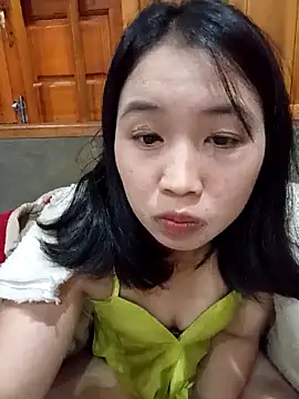 Snapshot of Suzuki_see chatting on 09/23/25, 06:59 Suzuki see online show from 09/23/25, 06:59